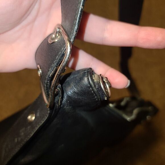 Coach | Vintage Black Leather Crossbody - Picture 2 of 6